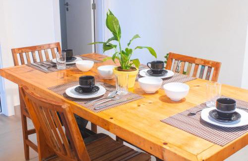 APARTAMENTO PRÓXIMO A PRAIA PISCINA E AREA GOURMET - Foto 51