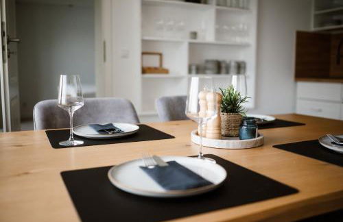 Panorama-Seeblick, Privater Steg, Balkon, Parkplatz - Foto 6