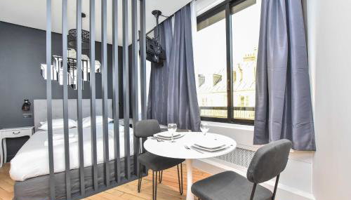 Chic Studio w/ Jacuzzi - 2P - Near Palais Garnier - Photo 4