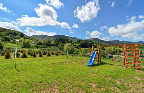 2 Bedroom Beautiful Home In Lepoglava - Foto 3