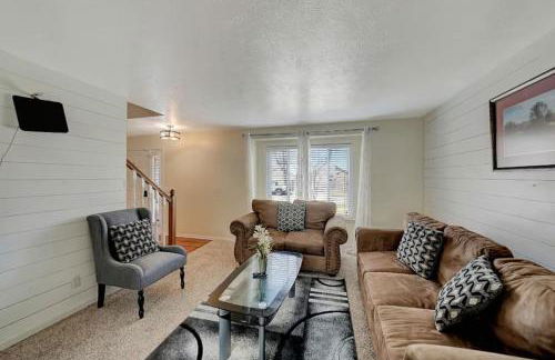 Massive 6 bedroom in a great area - Foto 37