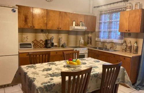 Apartment with Garden - Foto 2