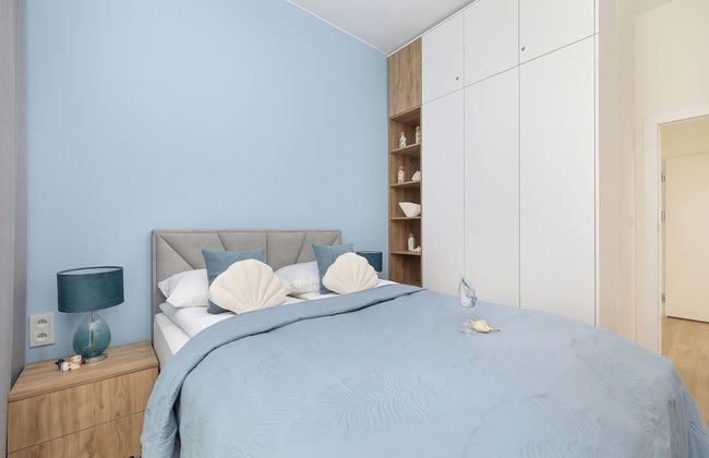 Shellter Apartment by Renters Prestige - Photo 8