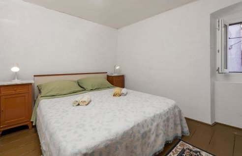 2 Bedroom Stunning Home In Susak - Foto 8