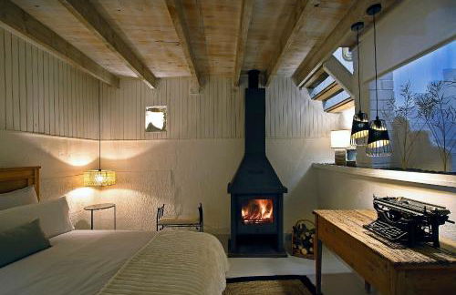 casa con encanto en el bosque y a 10 min de Girona - Foto 1