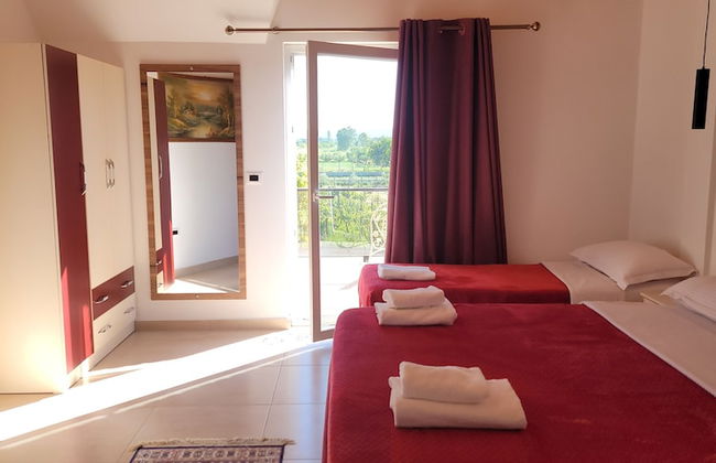 Lahuta e Vjetër Agroturizëm - Foto 9