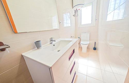 LITORAL COSTA DORADA - VILLA LAURA II Only families - Foto 15