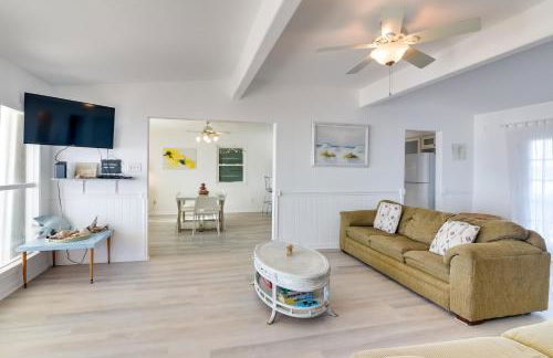 Oceanfront Home with Deck and Views in Galveston! - Foto 6