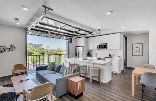 Gorgeous Apt for 8 with Rooftop & Gym Near DT - Foto 1