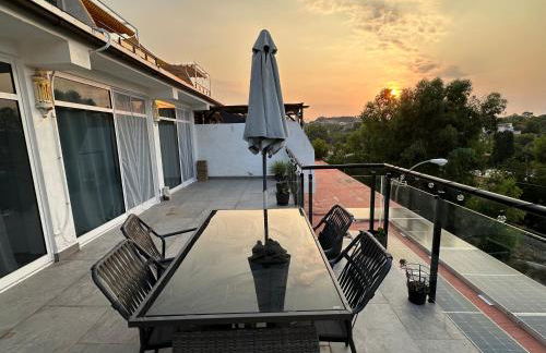 A slice of paradise in the sun with sea views - Photo 4