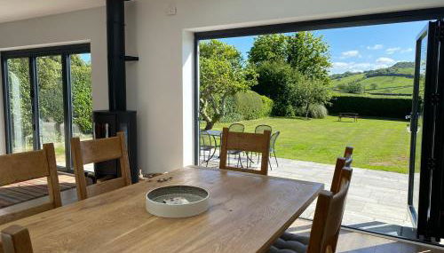 Shipton Hill View - Photo 3