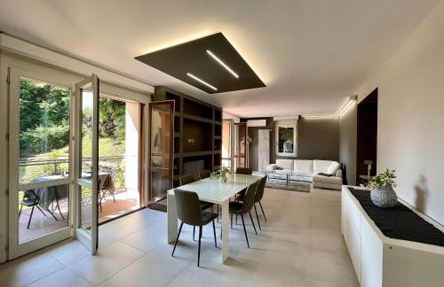 Elegant & Comfortable Modern Home with swimming pool - Foto 1