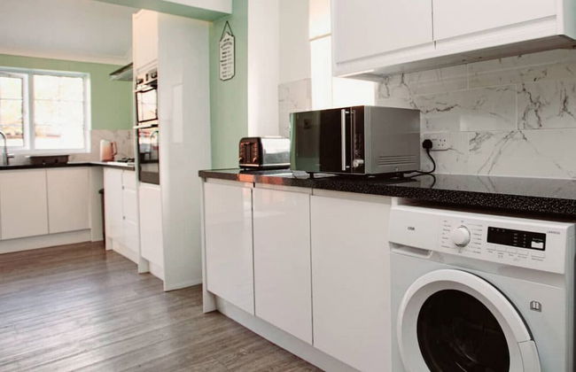 Cozy 3-bedroom Home in Luton - Foto 7