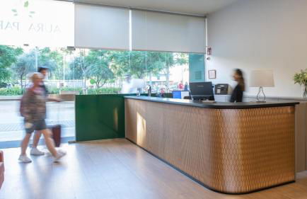 Aparthotel Aura Park Fira Barcelona - Photo 24