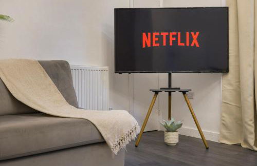 Station Side Sanctuary - 2BR Central Brighton Stay - Foto 24