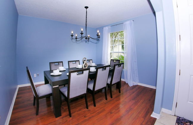 5/4 Pool Home Located in Sunset Ridge Community! - Foto 3