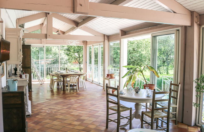 3 bedroom House in Saint-Vivien-de-Médoc with private pool and garden - Photo 3