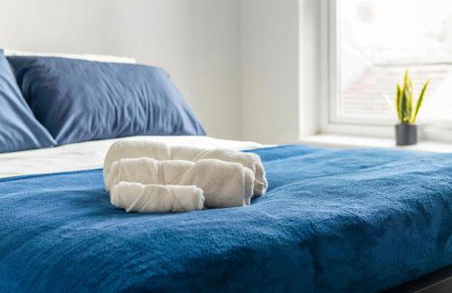 Lovely 2 Bedroom House - Free Parking - Accommodation near QMC Hospital & University of Nottingham - Suitable for Short Stays & Long Stays - Photo 31