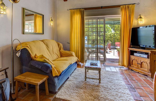 Gorgeous Holiday Home With Swimming Pool - Foto 7