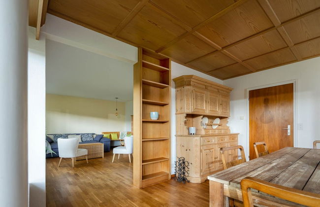 Luxury Apartment With Terrace and Garden Free Parking Smart TV etc - Foto 25