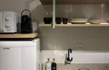 Studio completo no centro com garagem coberta e vista - Foto 21