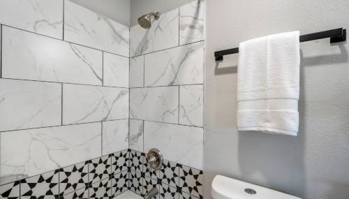 Charming, Fully-Equipped Studio With Gated Parking - Foto 5, Other