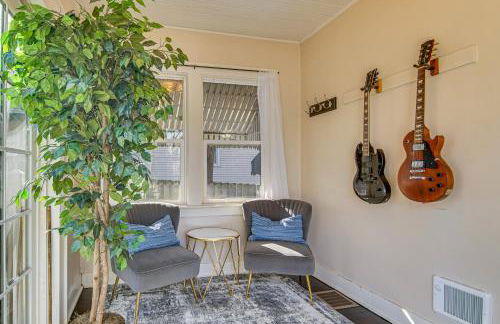 Walk to Fox River Grove Train Station and Hot Tub! - Foto 13