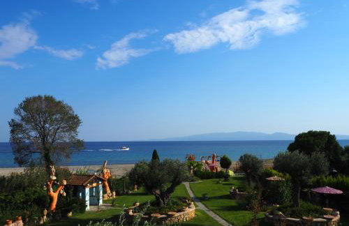 Medusa Gorgon - Photo 2