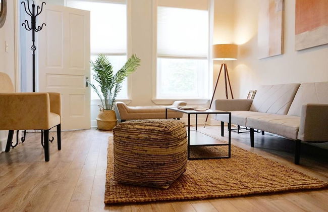 A Duplex for Your Grouplex - Foto 1