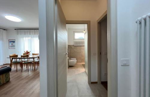 CASA PAOLA Central Stay by the Lake - Foto 27