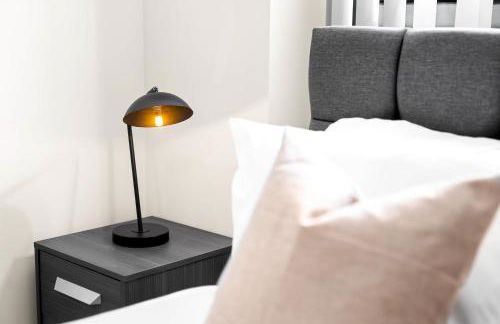 Stylish 2 Bed Apartment - Smart TV - WIFI - Jewellery Quarter 3AH - Foto 33