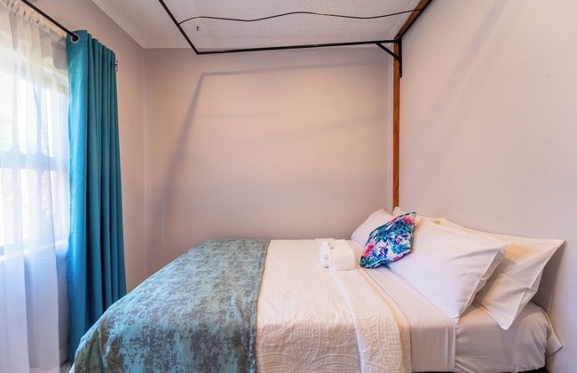 KhayaLethu Holiday Home - Foto 8