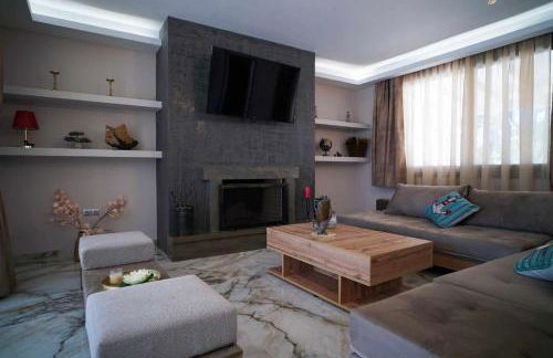 Villa Stratos Corfu -private pool and hot tub - Foto 9