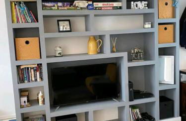 The Salty Bee - Photo 5