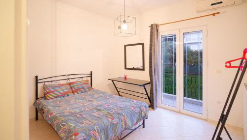 Modern 3 Bed Home with Balconies and Sea Access - Foto 2