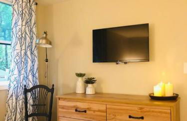 Newly renovated A-frame 5 Min walk to main street - Foto 7