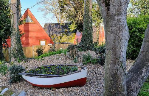 Chalet Brightstone Kingsdown Cliffs location with indoor pool, tennis court, mini-golf short walk to beach and 3 great local pubs - Foto 22