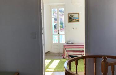 Bliss on the hill - Photo 26