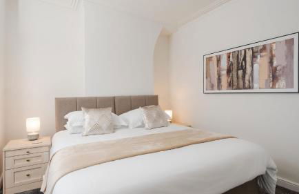 3 Bed House Near Liverpool Parking Sleeps 5 - Foto 2