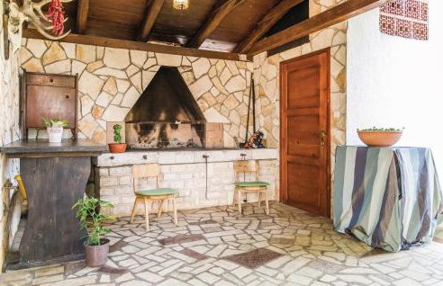 0-Bedroom Apartment In Radmani - Photo 10