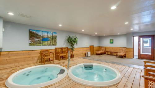 Heated Pool Access at Winter Park Base Camp! - Foto 4