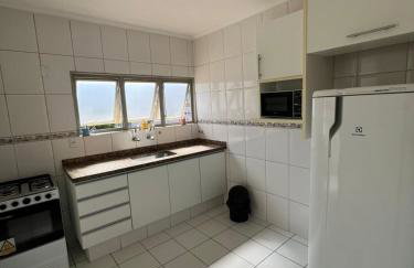 Apê Espaçoso 3 Qtos no coração da cidade - Foto 30