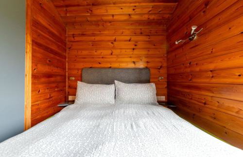 Chalet Lodge 6 - Hot Tub Lodge by Interhome - Foto 27