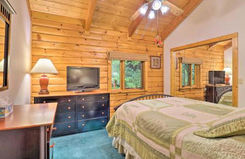 Cold Mountain Reflections Cabin with Game Room! - Foto 14