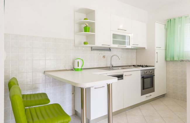 Apartmani Nikolina - Photo 33