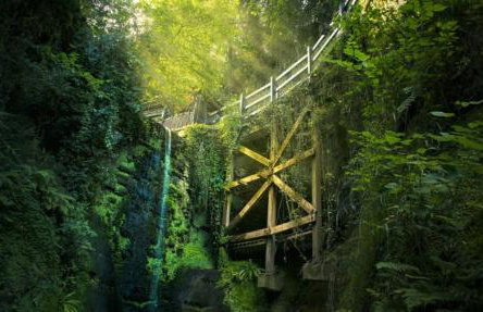 Little Gem with Private Hot Tub - Up to 25 percent off ferry - Foto 15