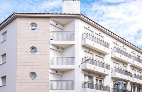 Sorrabona Apartments - Photo 8