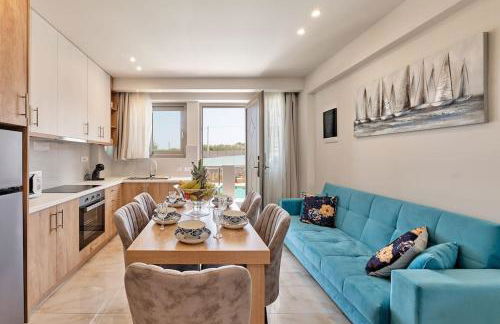 Modern Family apartment Ewa with pool, dining area on Crete coast - Photo 3