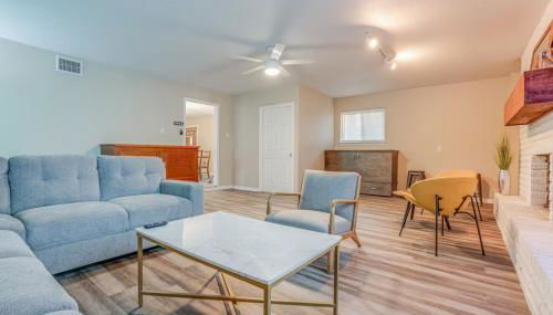 Huge House Fun Central 4BD 3BA with POOL - Foto 2