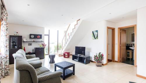 Mindelo 3BDR Duplex House W/Pool - Foto 4